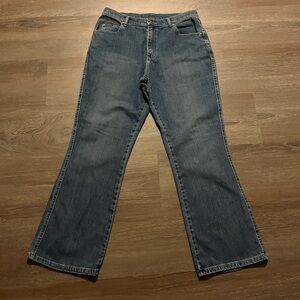 Lee Women’s Classic Blue Bootcut Jeans size 12 short